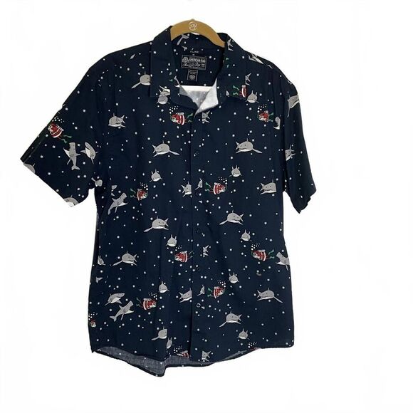 American Rag Men's Size XL Blue Shark Print Short Sleeve Button Down Shirt - Picture 1 of 8